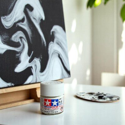 Peinture Acrylique - AquaGlossPaint™ - Blanc - Outils du Bricoleur