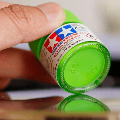 Peinture Acrylique - AquaGlossPaint™ - Vert Clair - Outils du Bricoleur